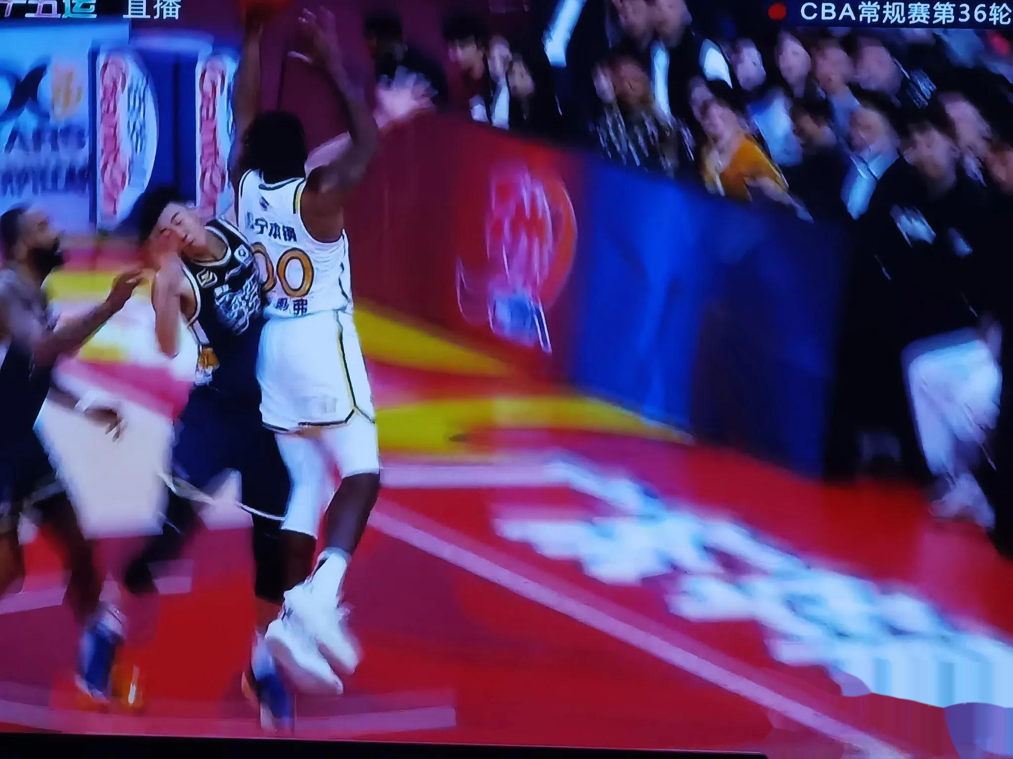 开云体育在线-比赛结果让人意外，强队居然落败