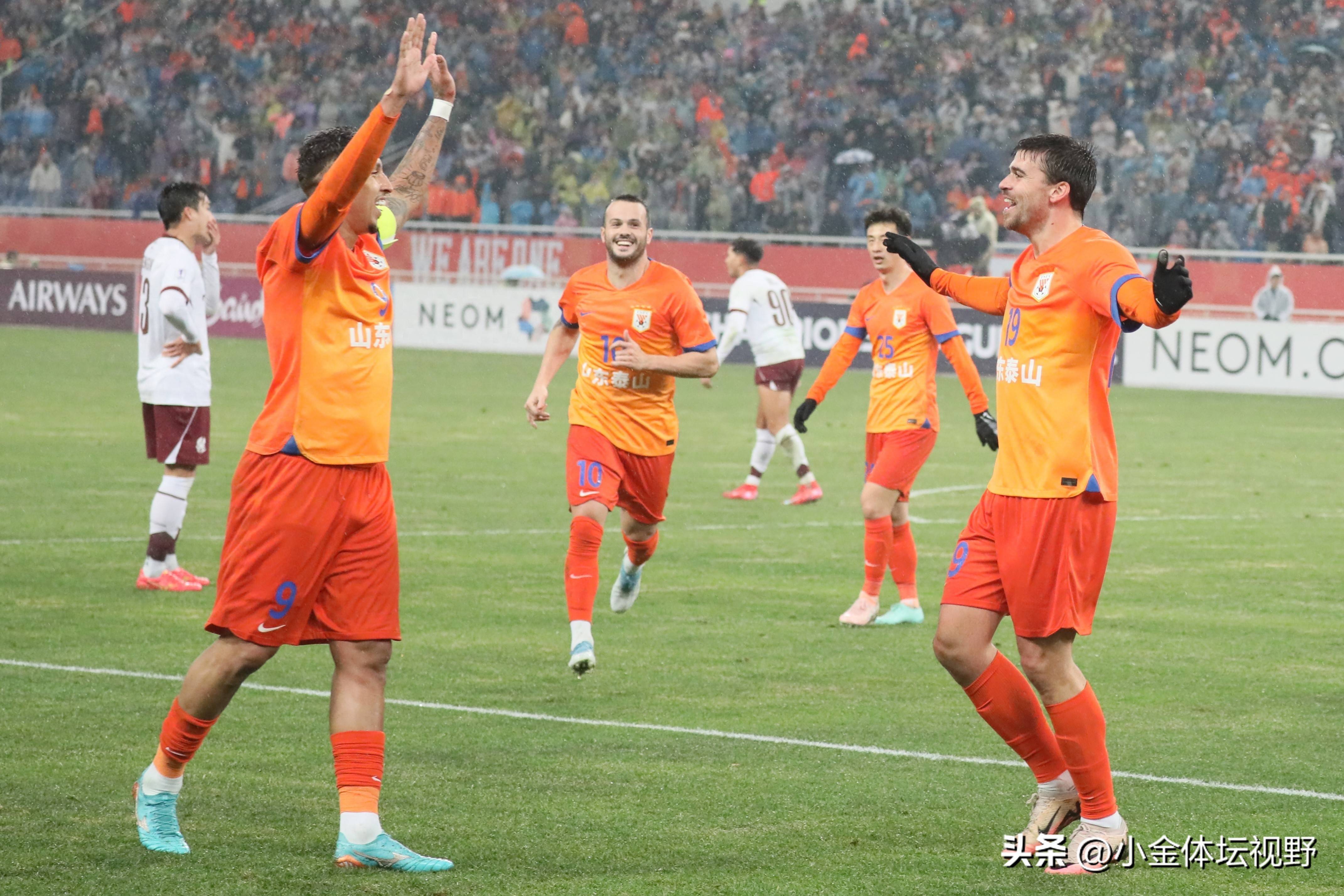 开云体育app-包含上港主场击败恒大，亚冠名额前景乐观的词条