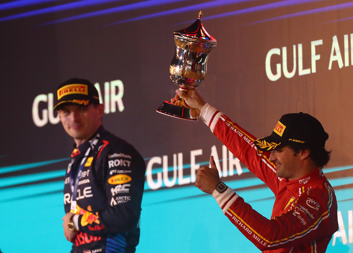 开云体育下载-南非选手赢得银牌，实现突破