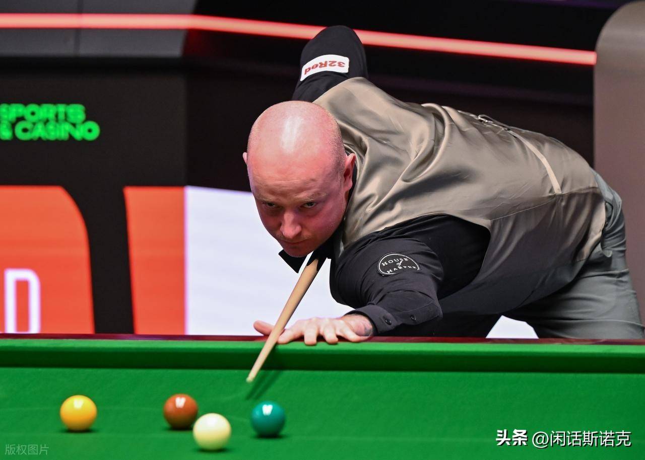 球场之争:选手展现出色技术击败对手的简单介绍 球场之争:选手展现出色技术击败对手的简单介绍