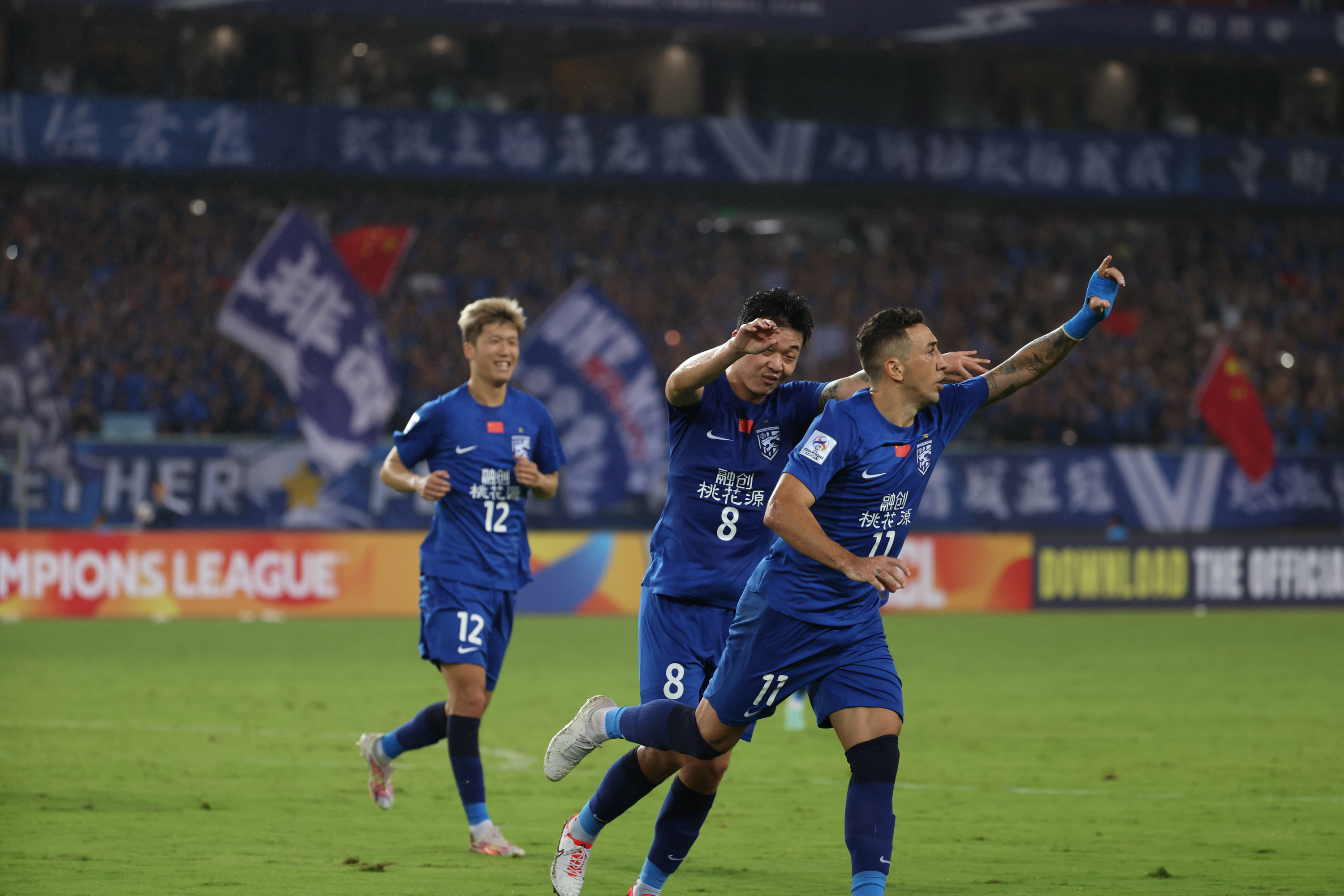 开云平台-东京FC备战亚冠比赛，球员状态火热的简单介绍