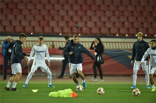 乌克兰队小胜塞尔维亚,锁定欧锦赛席位的简单介绍 乌克兰队小胜塞尔维亚,锁定欧锦赛席位的简单介绍