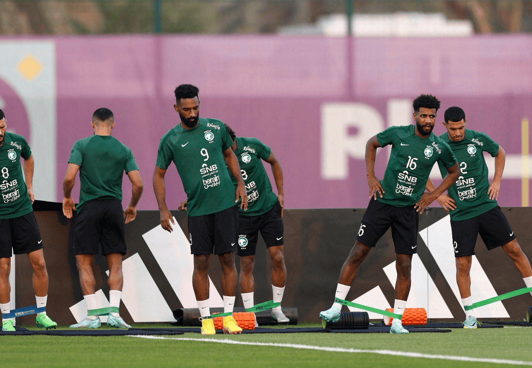 开云APP-关于沙特球队成功晋级，展现出色球技的信息