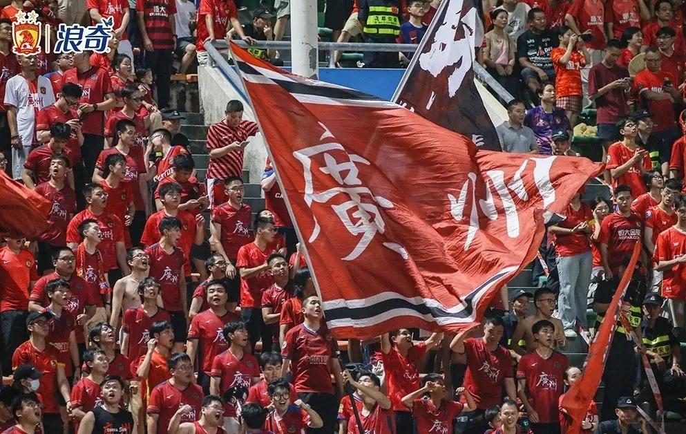 河北华夏幸福盼胜广州恒大,实力对决看谁更胜一筹 河北华夏幸福盼胜广州恒大,实力对决看谁更胜一筹