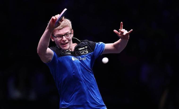 开云体育APP下载-法兰克福备战关键比赛，斩获胜利的简单介绍