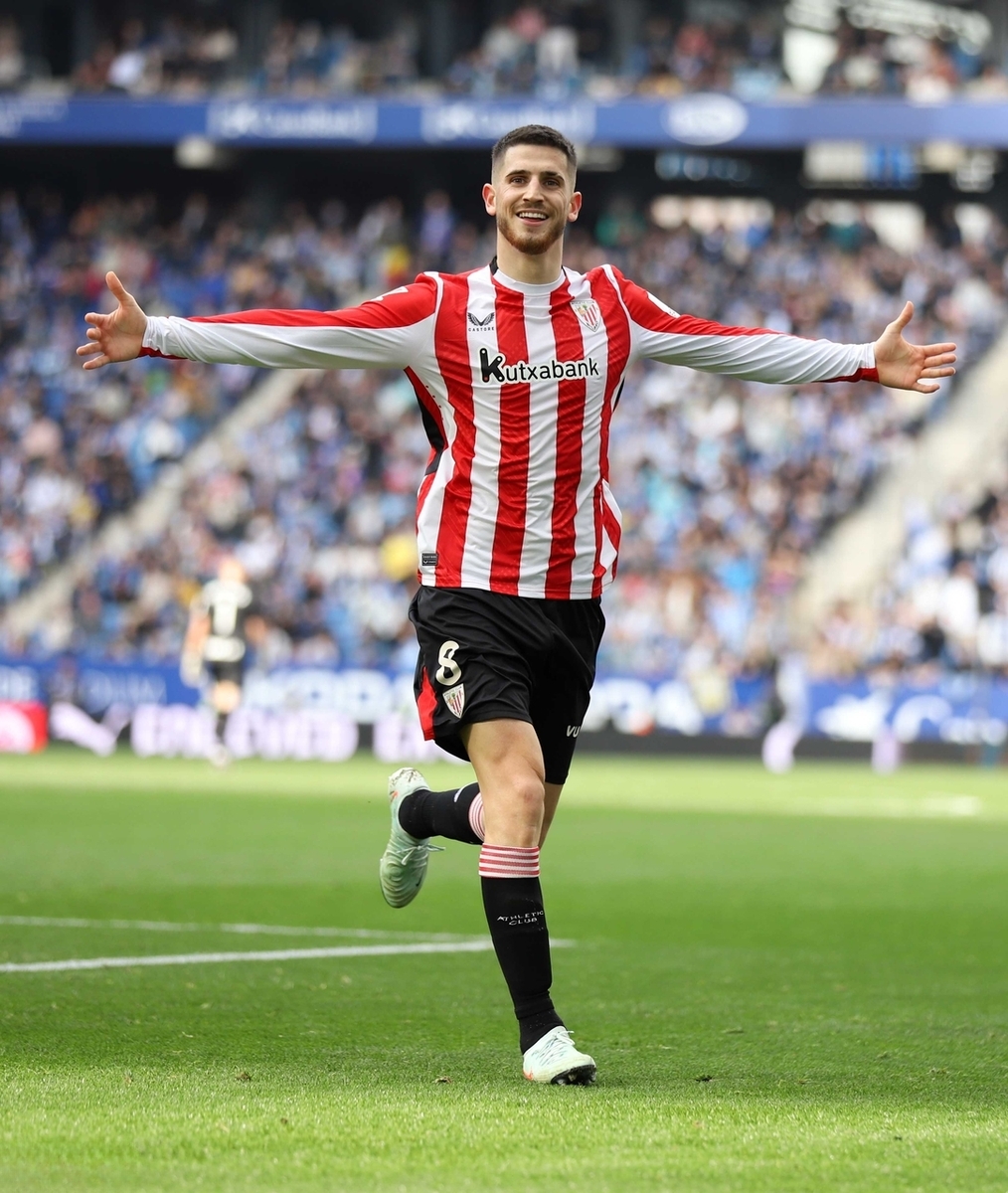 关于桑德兰客场战平利兹联,保级形势乐观的信息 关于桑德兰客场战平利兹联,保级形势乐观的信息