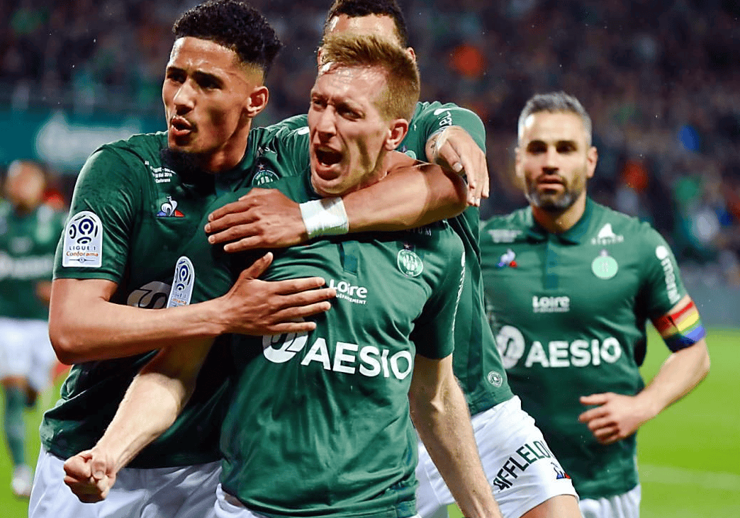 马赛客场击败斯特拉斯堡,取得胜利 马赛客场击败斯特拉斯堡,取得胜利