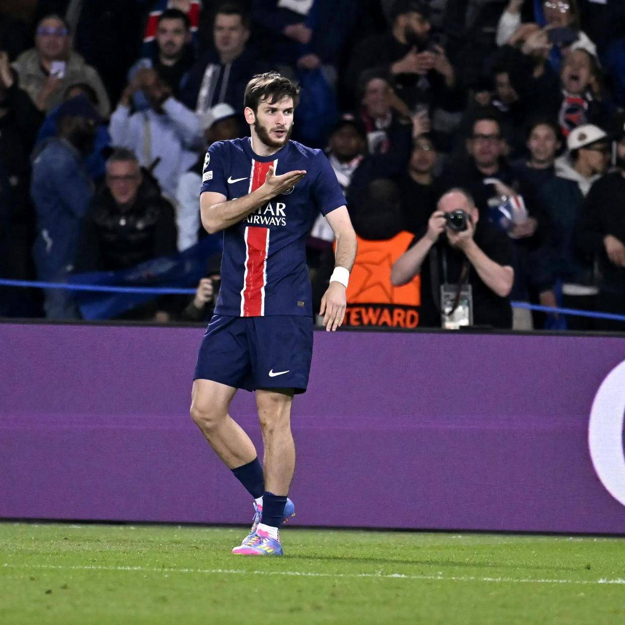 巴黎惨遭惨败,重振旗鼓争取荣耀的简单介绍 巴黎惨遭惨败,重振旗鼓争取荣耀的简单介绍