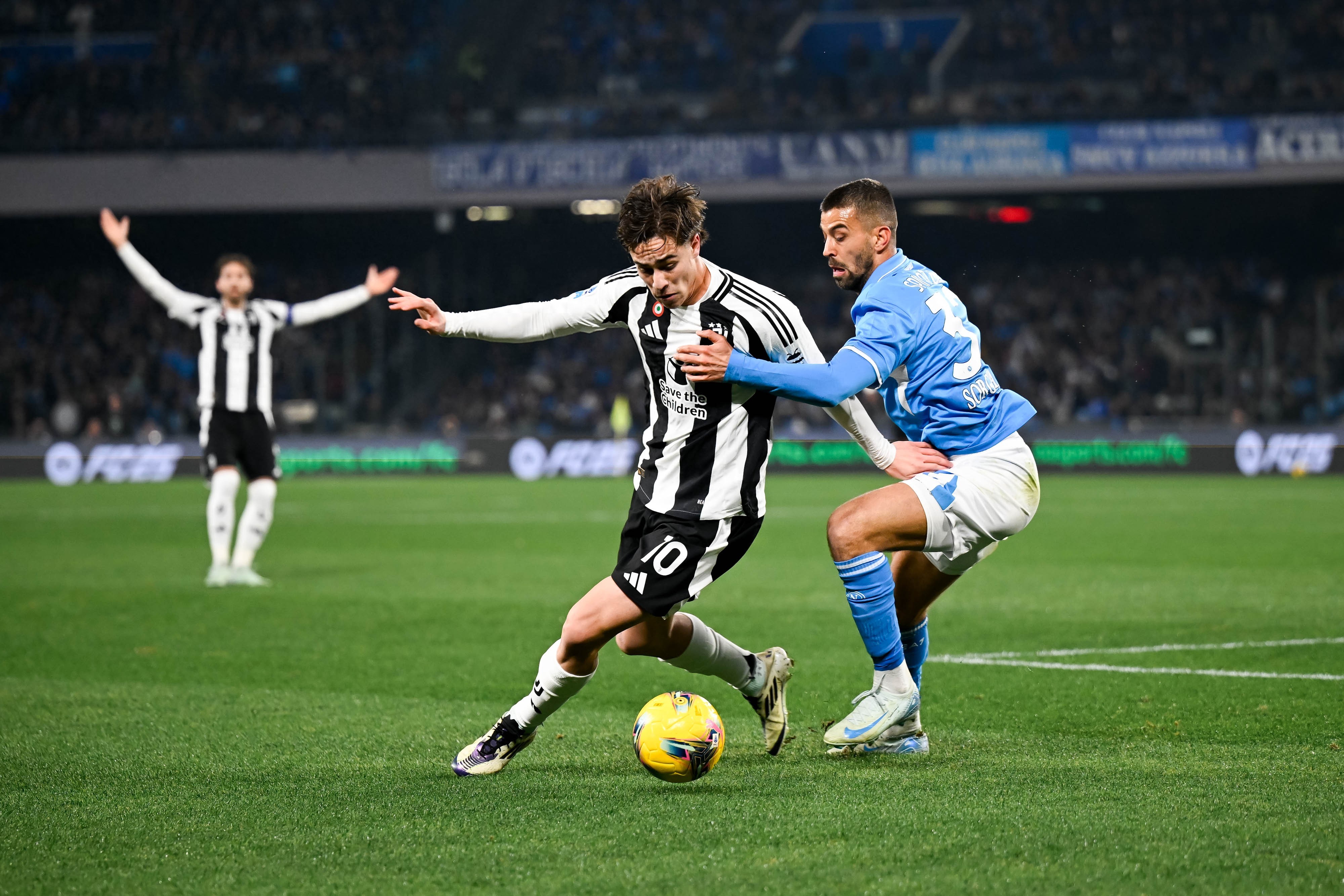 开云体育app-尤文图斯主场大胜蒙彼利埃，意甲球队取得胜利