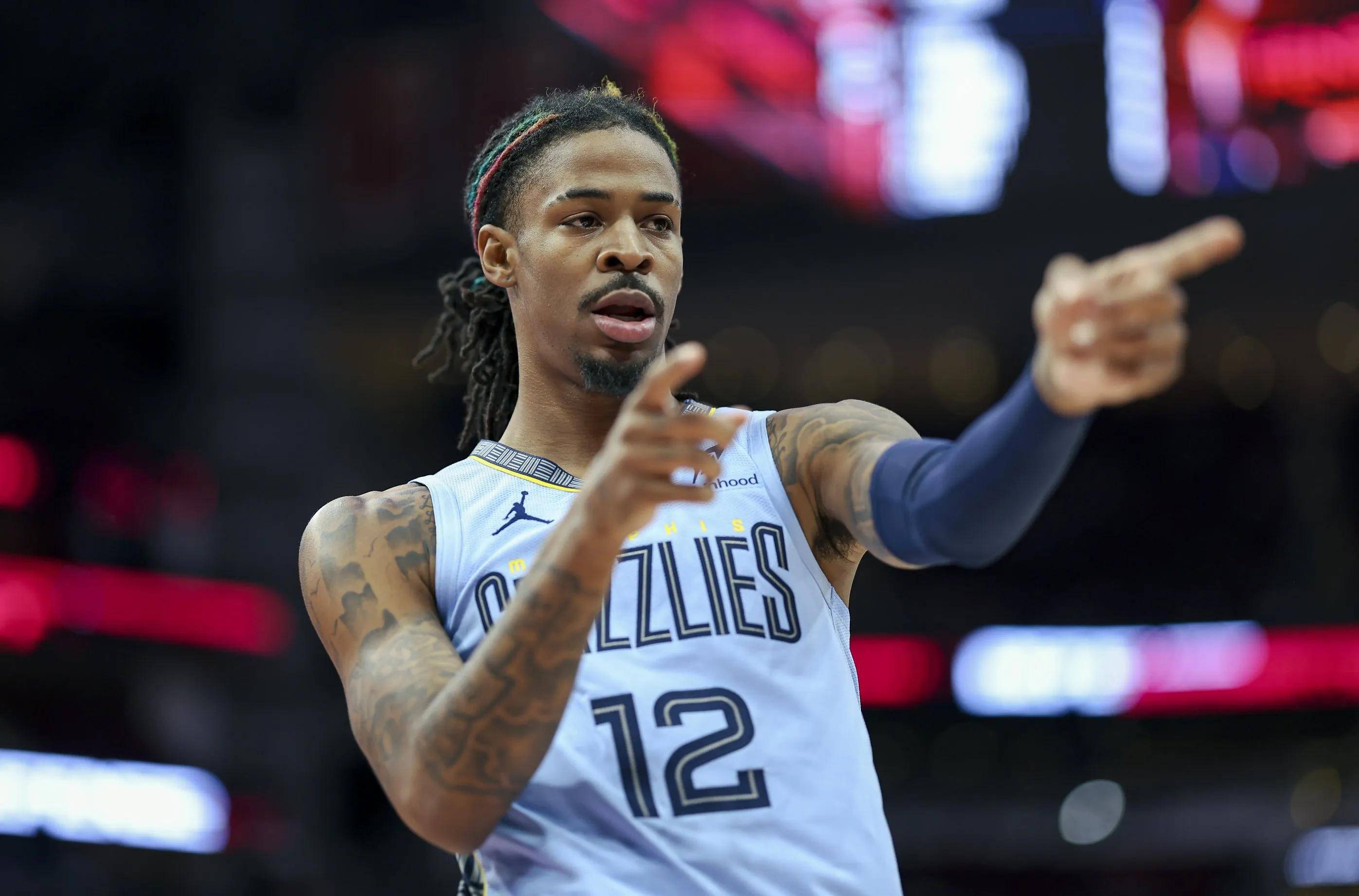 火箭客场战胜灰熊,取得四连胜 火箭客场战胜灰熊,取得四连胜