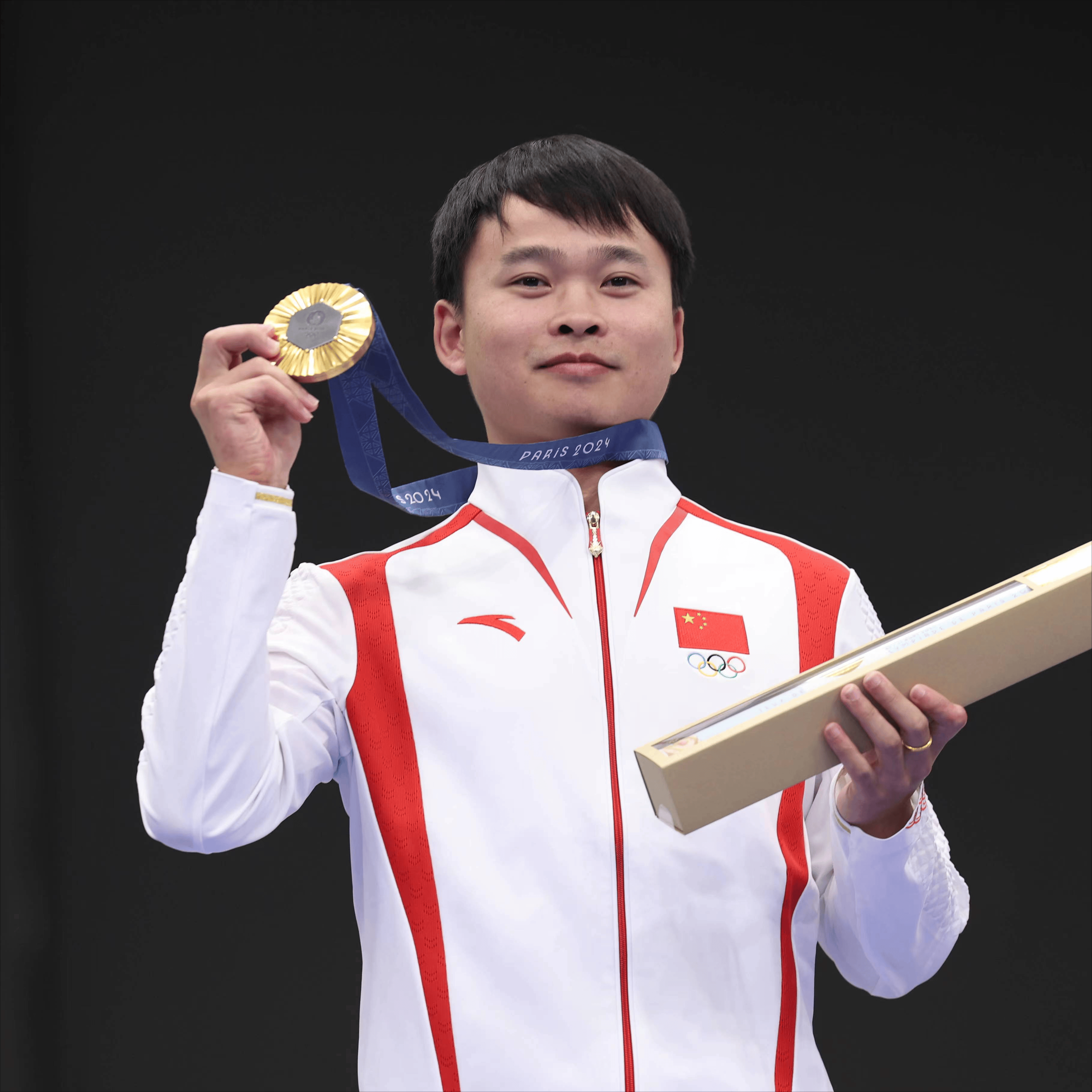 包含射击男子50米步枪3姿金牌不敌伊朗选手,中国队错失金牌的词条 包含射击男子50米步枪3姿金牌不敌伊朗选手,中国队错失金牌的词条